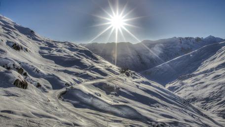 Radiant Winter Mountain Landscape wallpaper