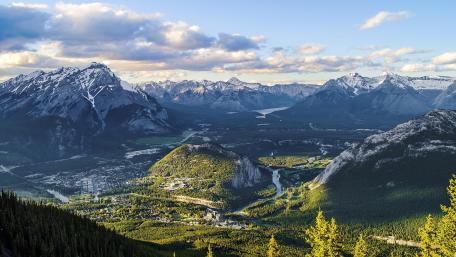 Sulphur Mountain wallpaper