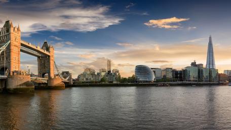 River Thames wallpaper