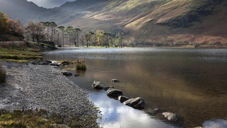 Buttermere Lake wallpaper