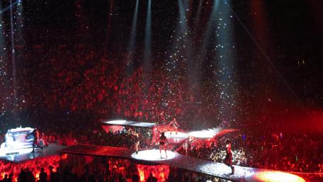 Concert at the Bell Centre in Montreal wallpaper