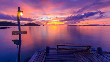 Sunset Serenade at Pier wallpaper
