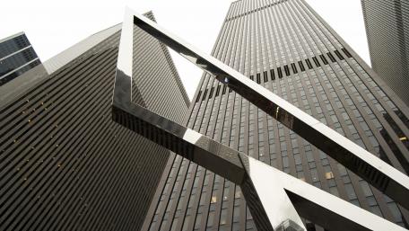 Modern Architecture in Urban Landscape wallpaper
