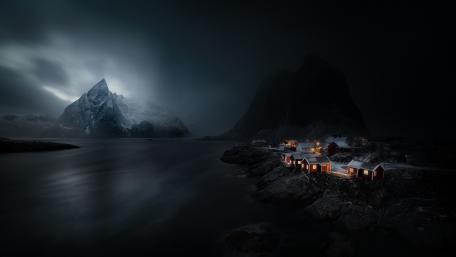 Hamnoy in twilight wallpaper