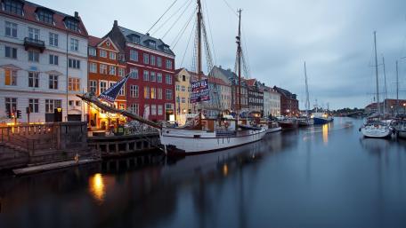 Nyhavn wallpaper
