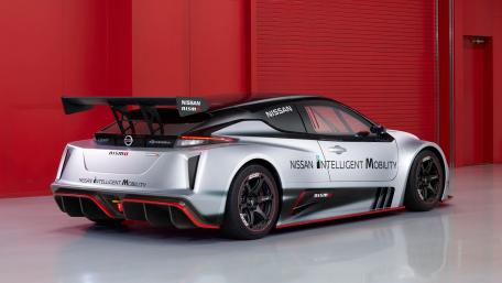 Nissan LEAF Nismo Comes to Life in Stunning Wallpaper wallpaper