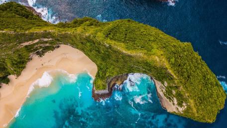 Kelingking Beach Nusa Penida, Bali wallpaper