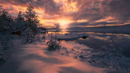 Winter Sunset Over Snowy River wallpaper