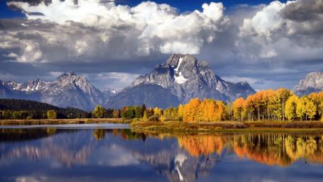 Mt. Moran reflecten in Jackson Lake wallpaper