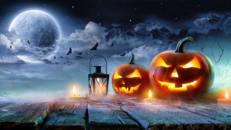 Creepy Jack-o'-lanterns wallpaper