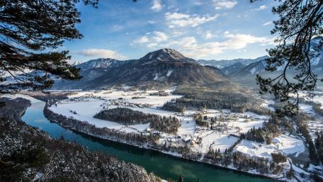 Serene Winter Landscape by the River wallpaper