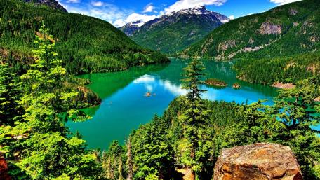 Diablo Lake, North Cascades National Park wallpaper