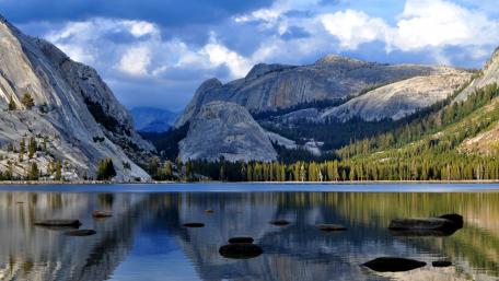 Tenaya Lake wallpaper