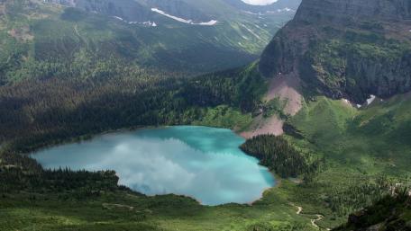Grinnell Lake (Glacier National Park) wallpaper