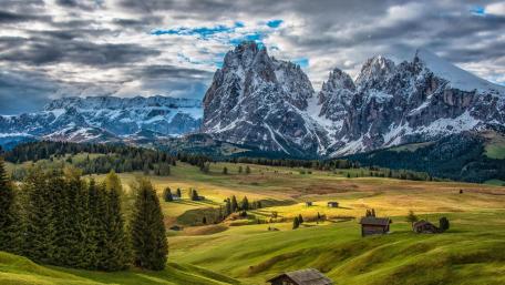 Seiser Alm (Alpe di Siusi) wallpaper