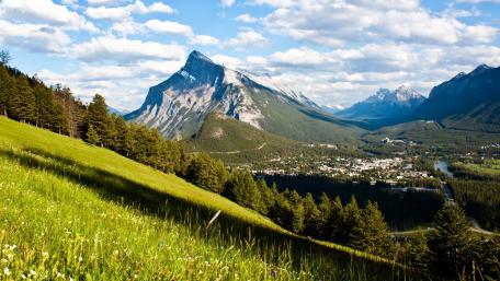 Mount Norquay wallpaper