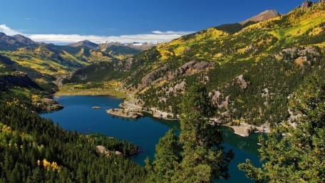 Lake San Cristobal wallpaper