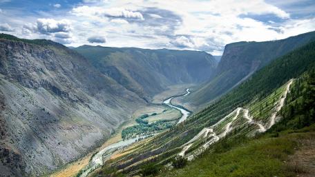 Pereval Katu-Yaryk (Katuyaryk mountain pass) wallpaper
