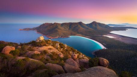 Wineglass Bay wallpaper