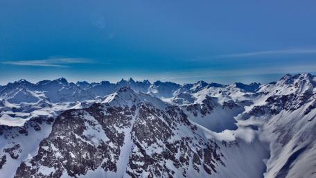 Beautiful Winter mountain view wallpaper