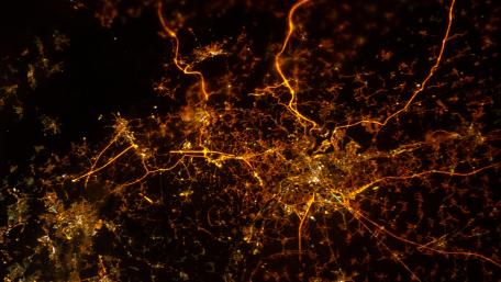 Liège at Night wallpaper