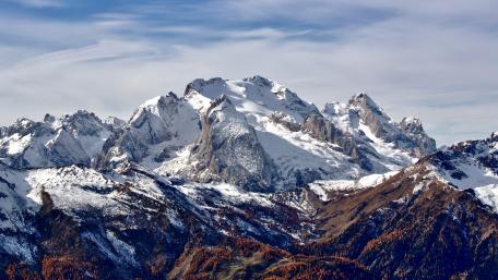 Marmolada wallpaper