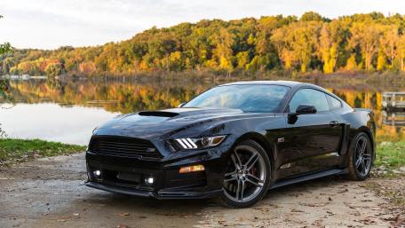 Ford Mustang by the Lakeside Road wallpaper