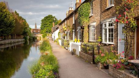 Hertfordshire wallpaper