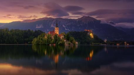 Mariinsky Church, Bled Island, Slovenia wallpaper