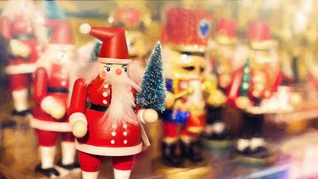 Festive Nutcracker Celebration Wallpaper wallpaper