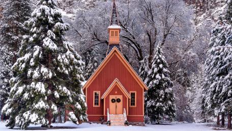 Yosemite Valley Chapel in wintertime wallpaper