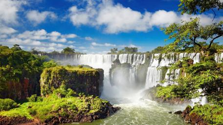 Iguazu Falls wallpaper