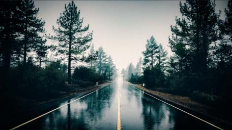 Hazy weather with rain wallpaper