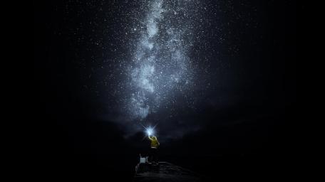 Milky Way Stargazing Delight wallpaper