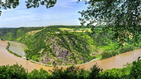 Serene River Viewpoint in Lush Landscape wallpaper