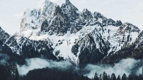 Majestic Snow-Capped Peaks in Serene Landscape wallpaper