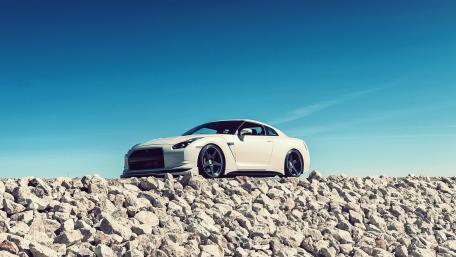 Nissan Skyline GT-R wallpaper