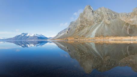 Vestrahorn reflection wallpaper
