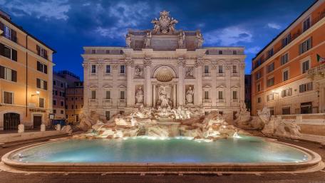 Trevi Fountain at dawn wallpaper