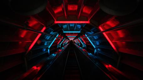 Red and Blue Abstract Tunnel Vision wallpaper