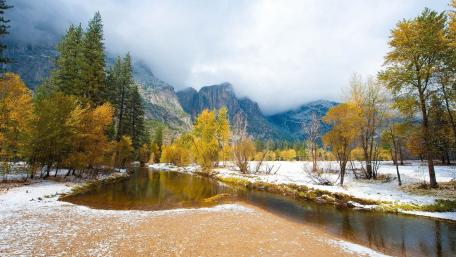 Autumn Serenity by the River wallpaper