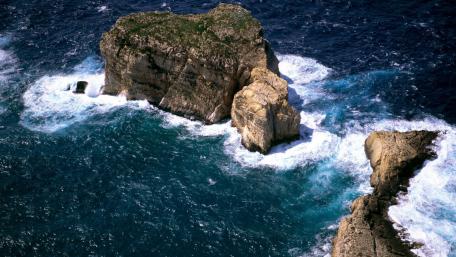 Fungus Rock, Gozo wallpaper