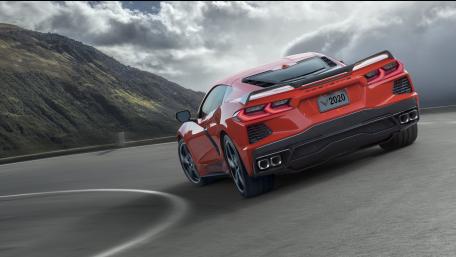 Sleek Chevrolet Corvette C8 in Motion wallpaper