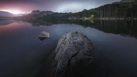 L'Ospédale lake wallpaper