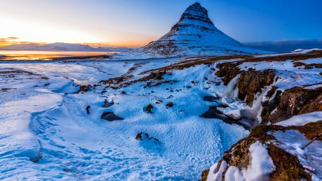 Kirkjufell wallpaper