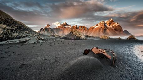 Stokksnes wallpaper
