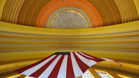 Ceiling of the Cincinnati Union Terminal wallpaper