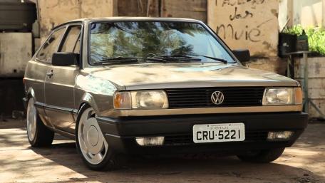 Classic Volkswagen Gol in Timeless Elegance wallpaper