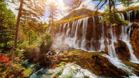 Nuorilang Waterfall wallpaper