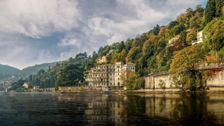 Lake Como wallpaper